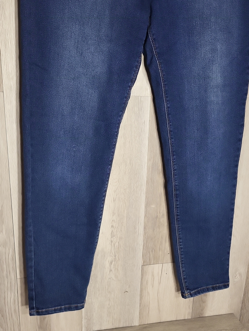 Curve Appeal Womens 14/32 Ankle Jeans Tapered Leg Figure Friendly Stretch - Picture 5 of 8